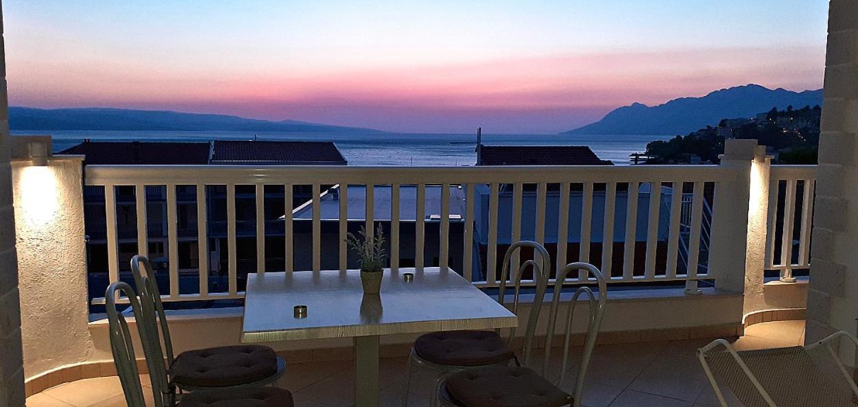 Apartments Villa Bonaca Baška Voda Cameră foto