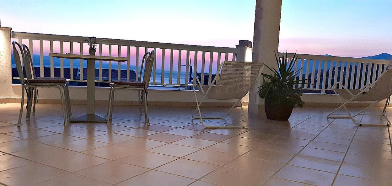 Apartments Villa Bonaca Baška Voda Cameră foto