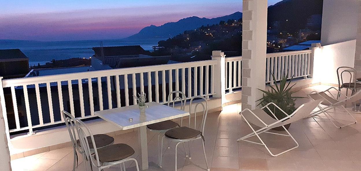 Apartments Villa Bonaca Baška Voda Cameră foto